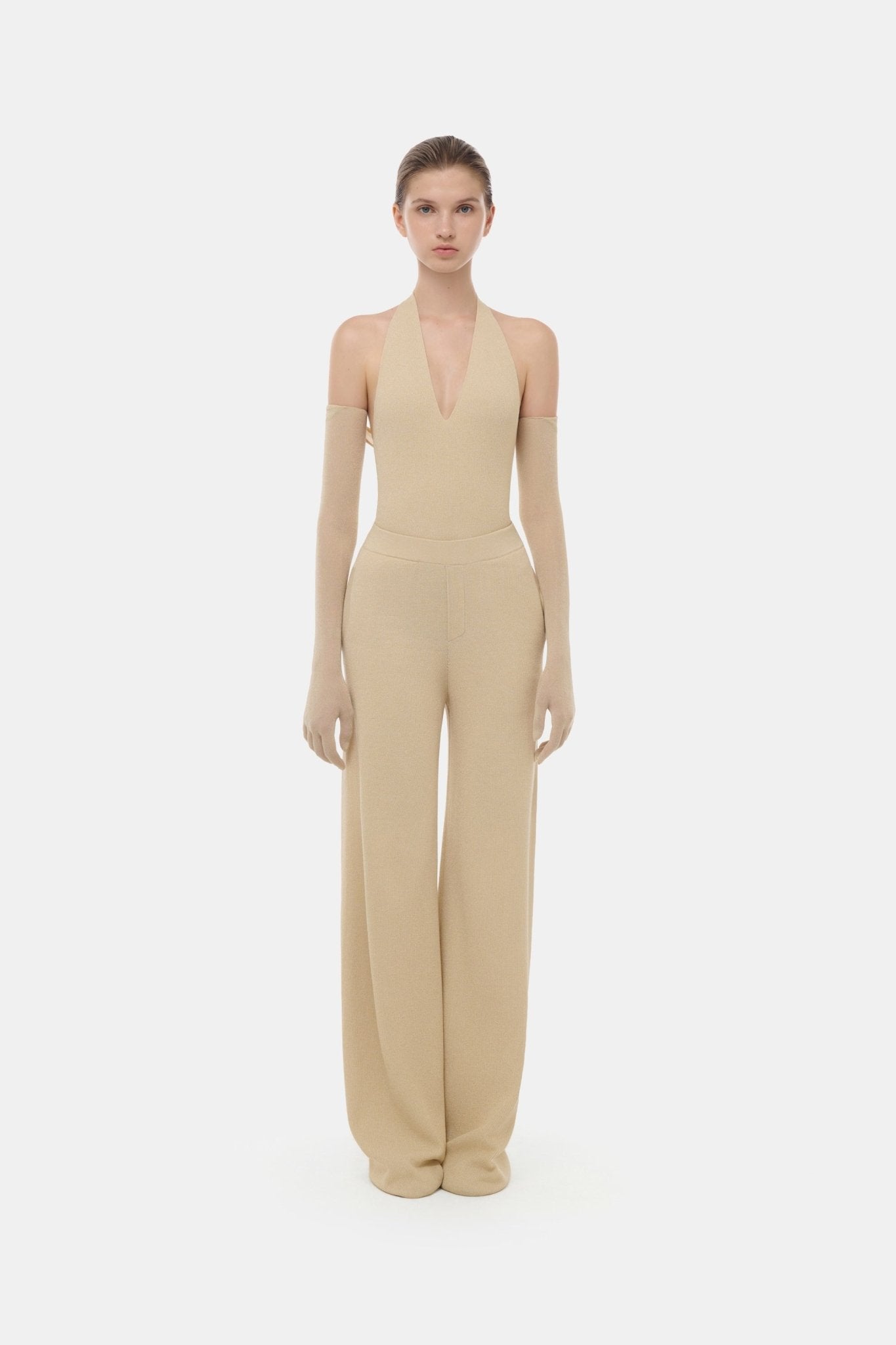 Beige Deep - V Halter Top - Montsand