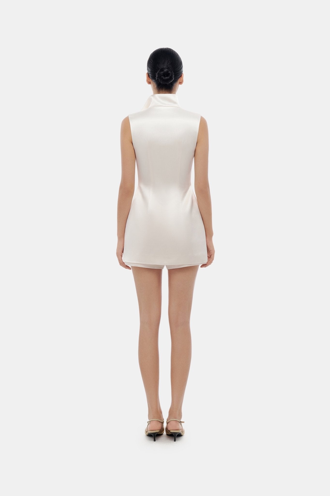 Beige Sleeveless Blazer - Montsand