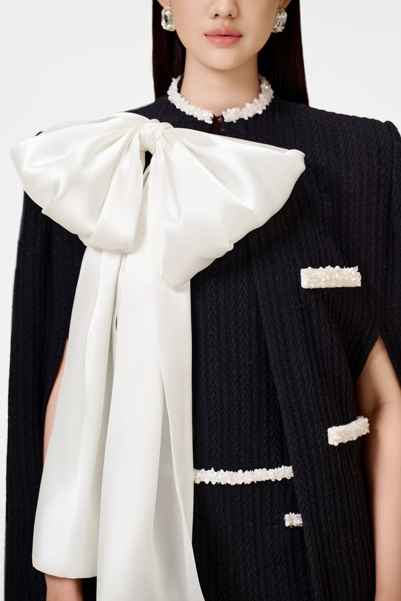 Black Beaded Knit Cape - Montsand