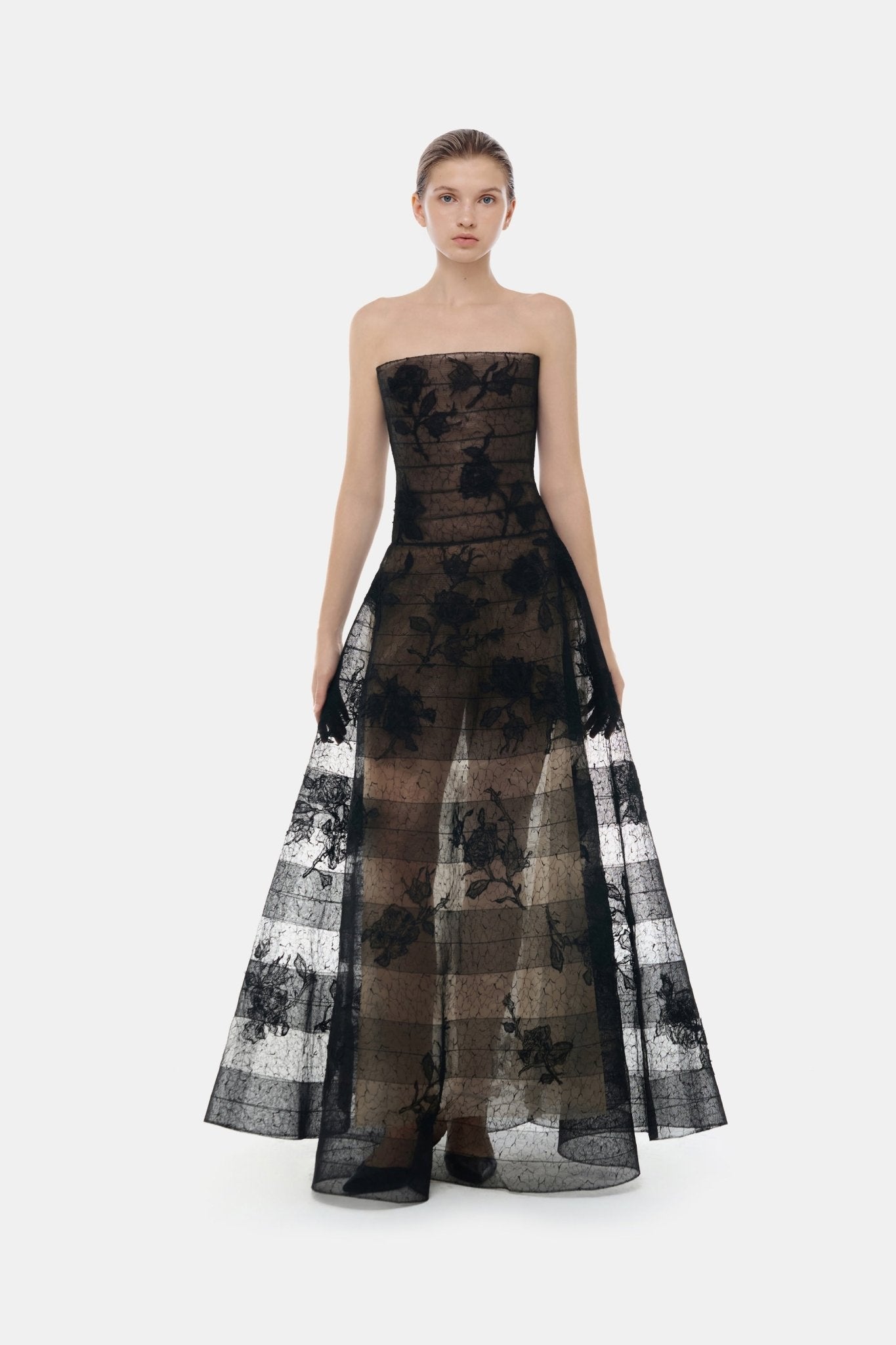 Black Floral Appliqué Maxi Dress XS Black Floral Appliqué Maxi Dress XS