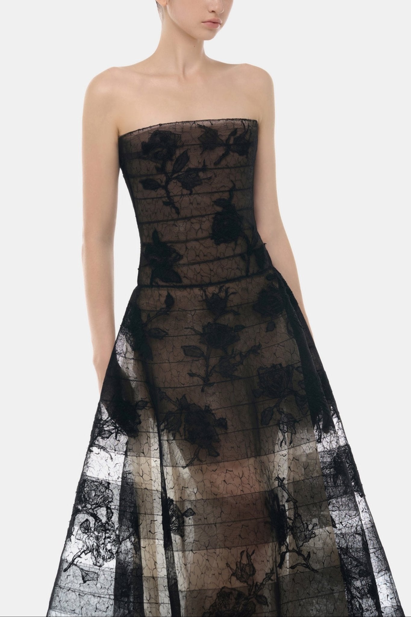 Black Floral Appliqué Maxi Dress – Montsand