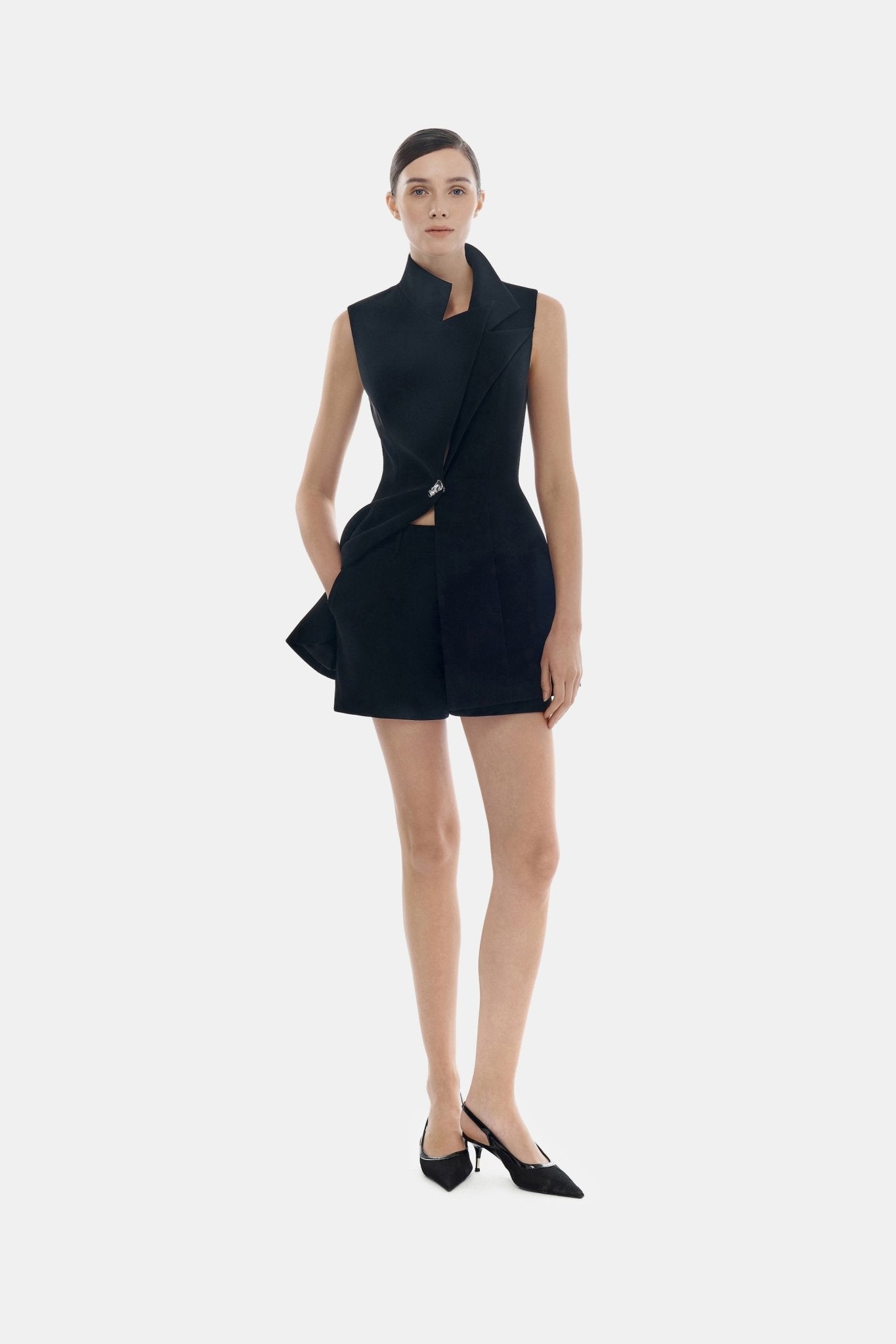 Black Mid - rise Shorts - Montsand