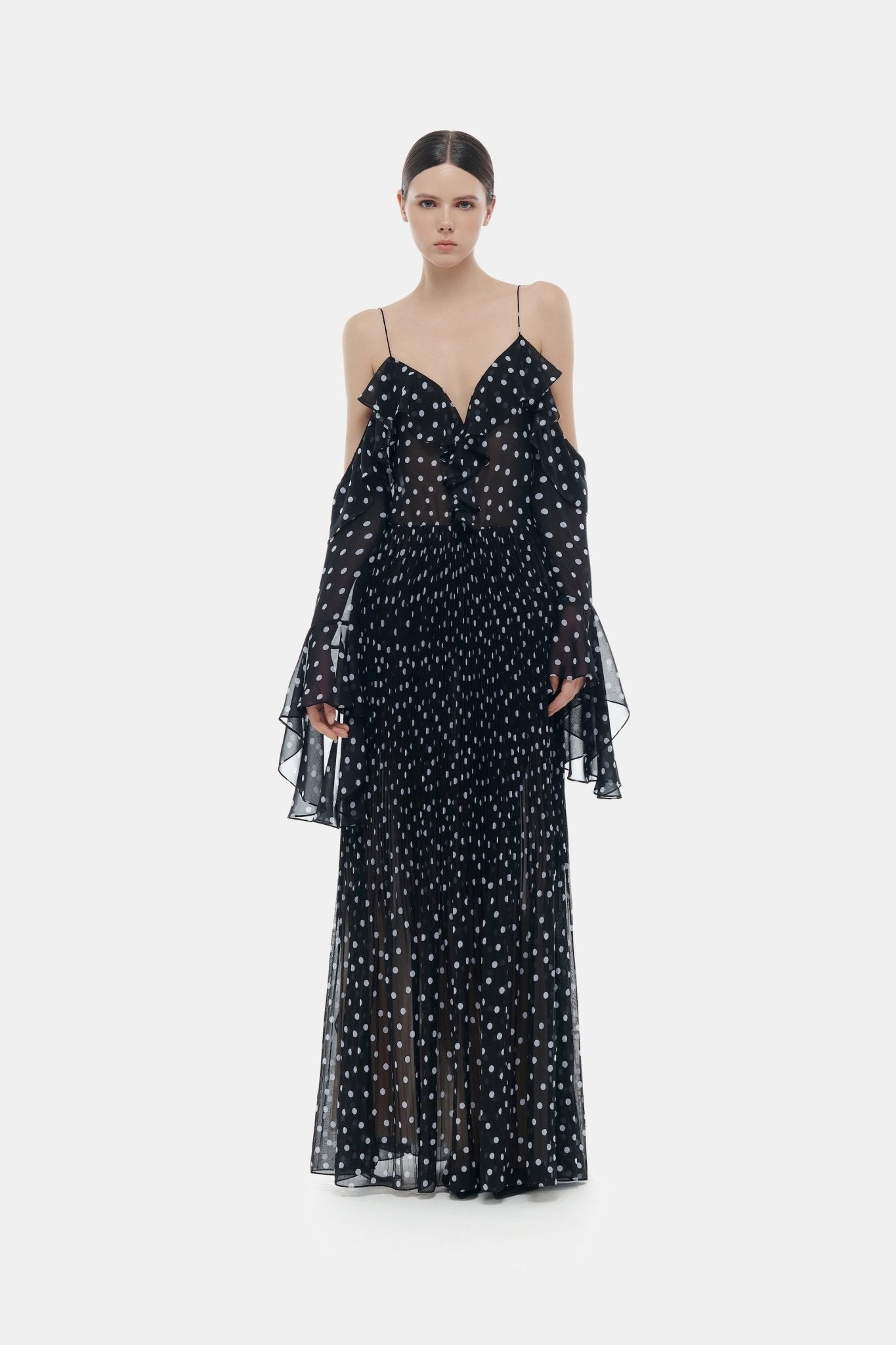 Black Off-shoulder Flowing Dress XL Black Off-shoulder Flowing Dress XL