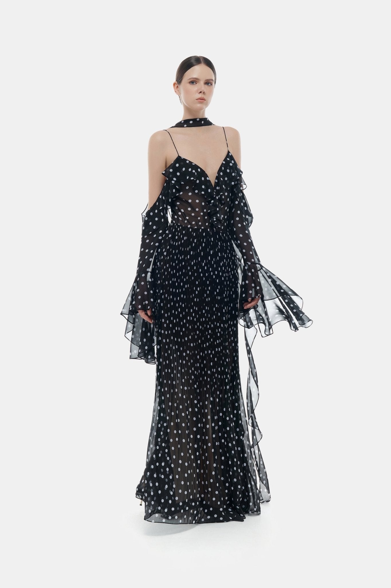 Black Off-shoulder Flowing Dress Dresses Montsand