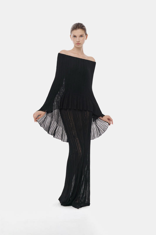 Black Off - Shoulder Pleated Maxi Dress - Montsand