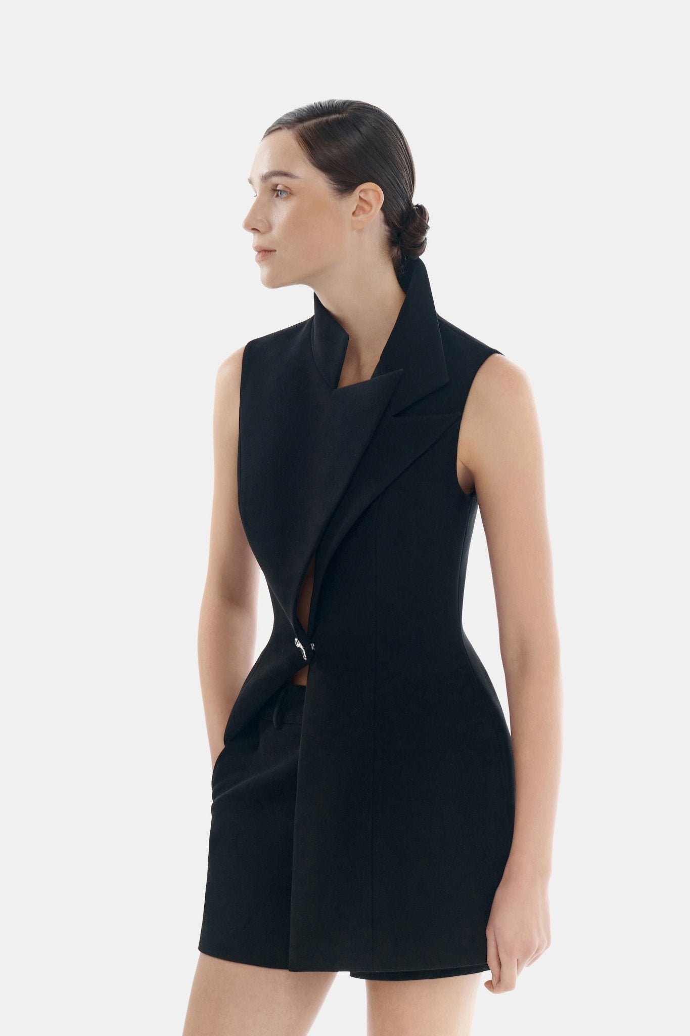 Black Sleeveless Blazer - Montsand