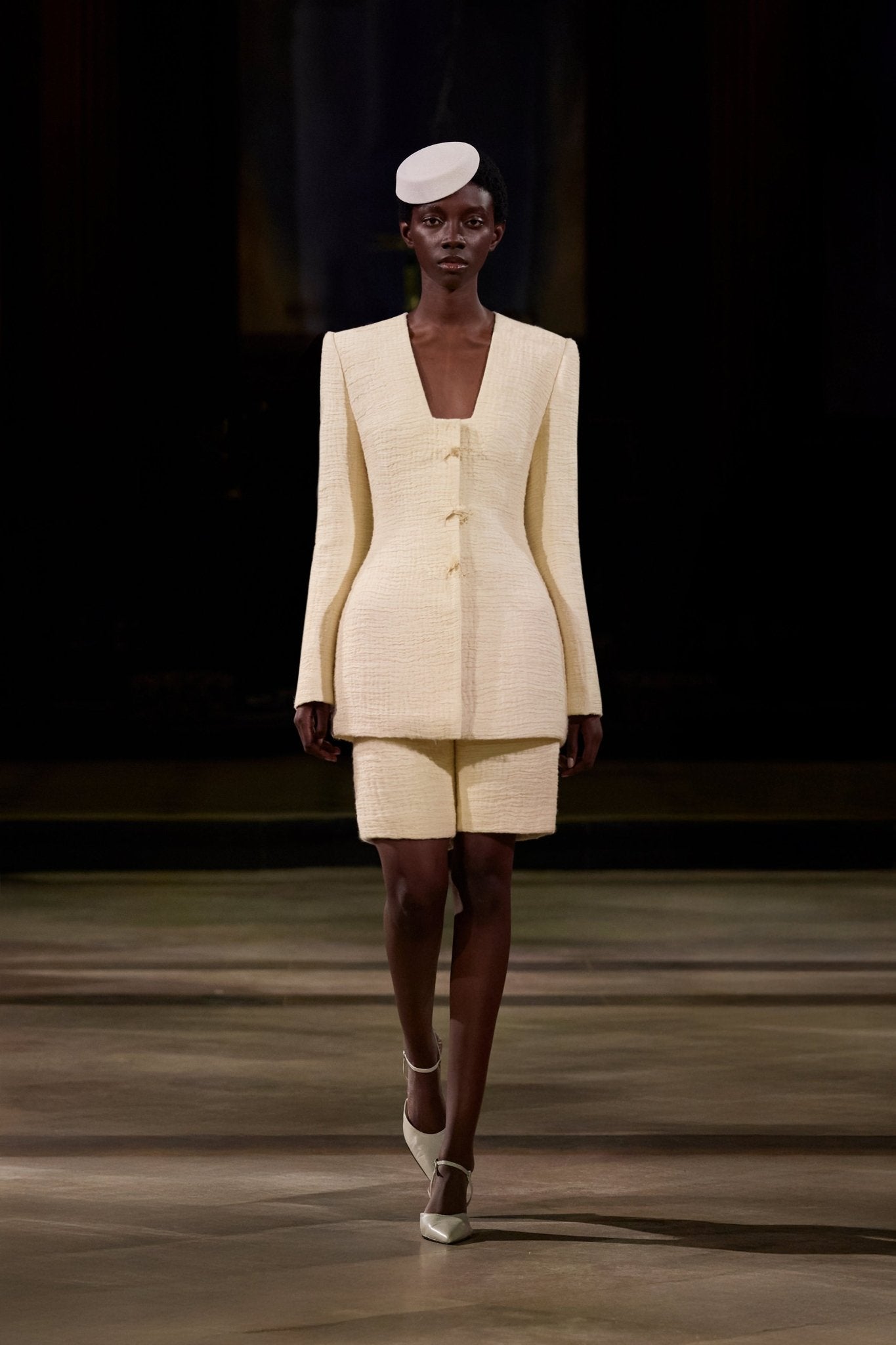 Cream Textured Tailored Set - Montsand