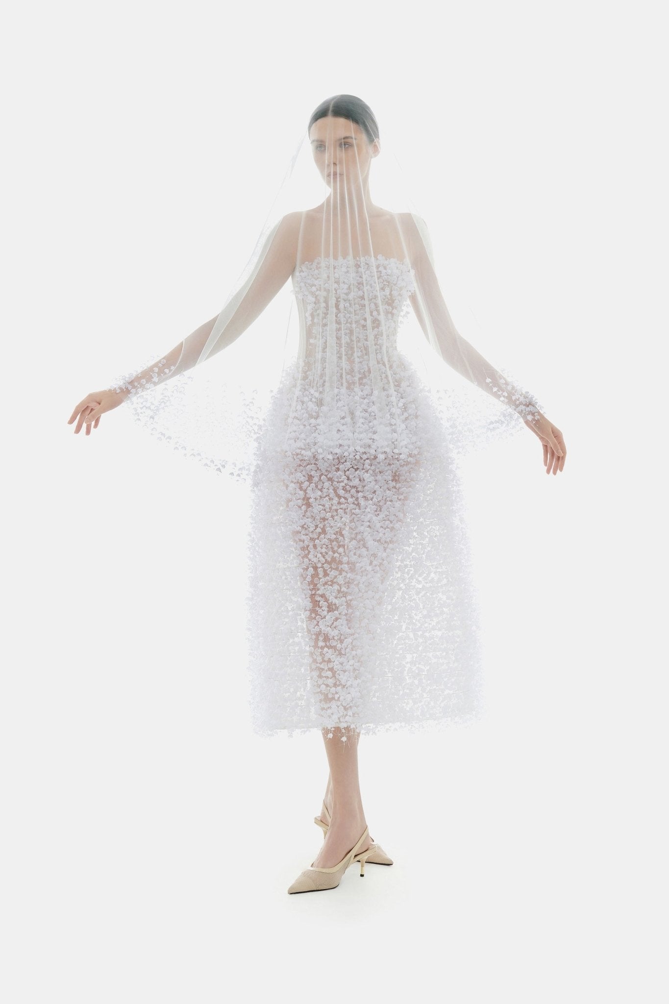 Ivory Flowers Midi Dress - Montsand