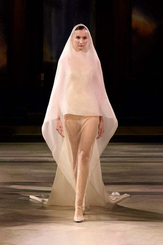 The Veil Cape Set - Montsand