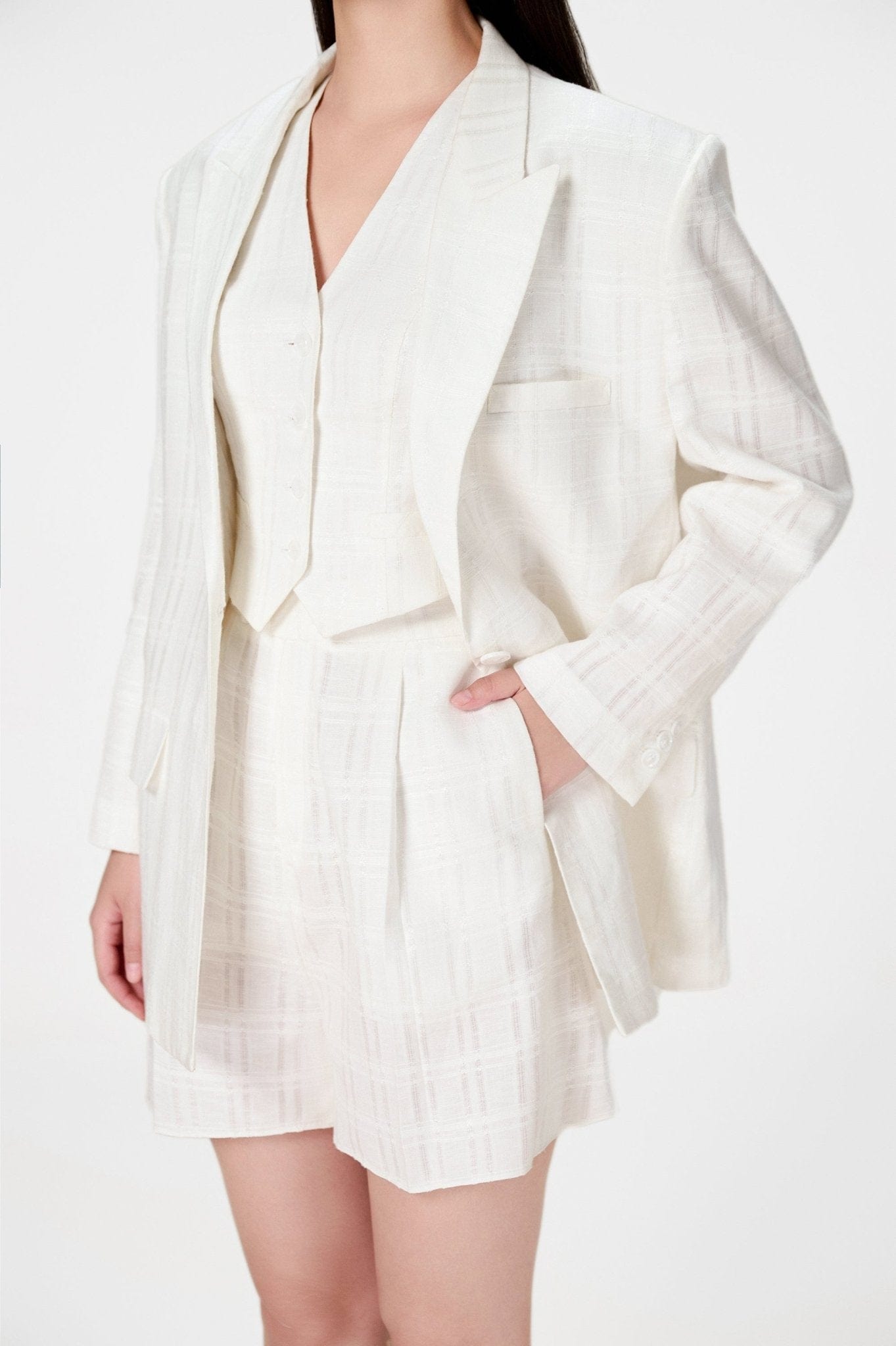 White Linen Blazer - Montsand